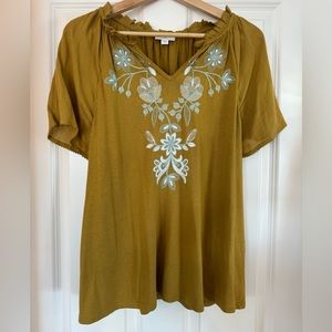 J.Jill Beautiful medium blouse, olive with embroidered details